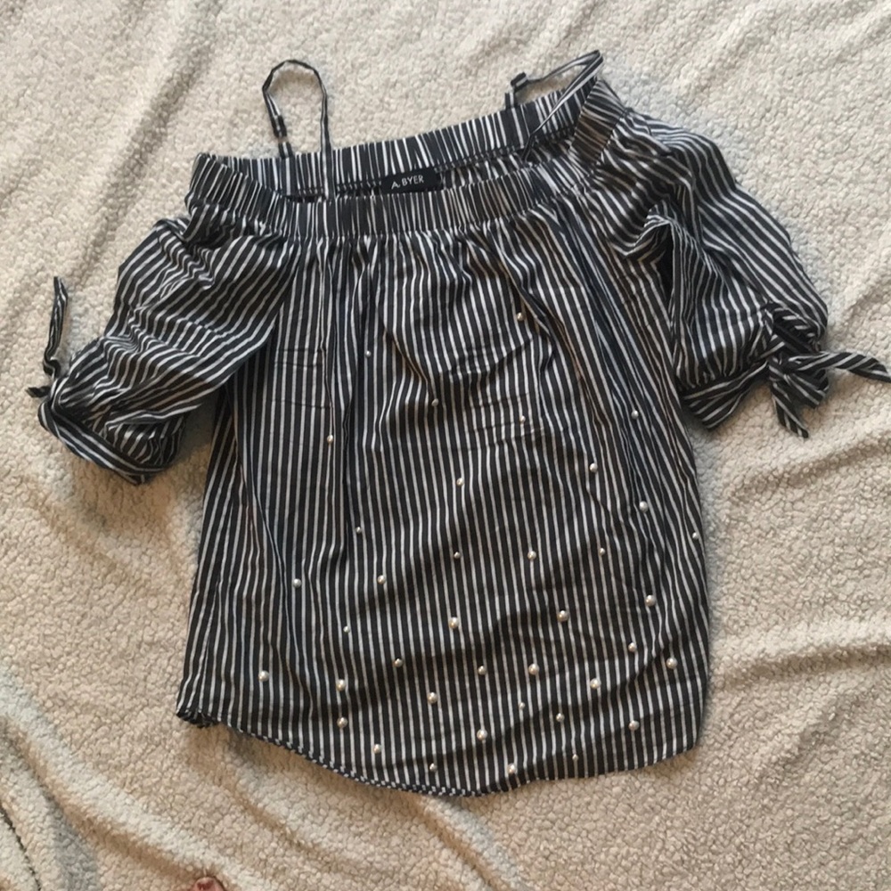Striped off the shoulder top - with pearls